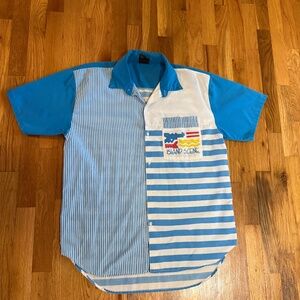 1980s Beach Vibes Button Down Shirt Blue Stripe “Island Scene” Taiwan Men Med/LG